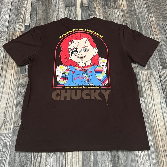 🔥🔥 “NWT” CHUCKY x SHOE PALACE Horror Movie Halloween Tee Sz Lg - Dark Brown - Picture 1 of 12